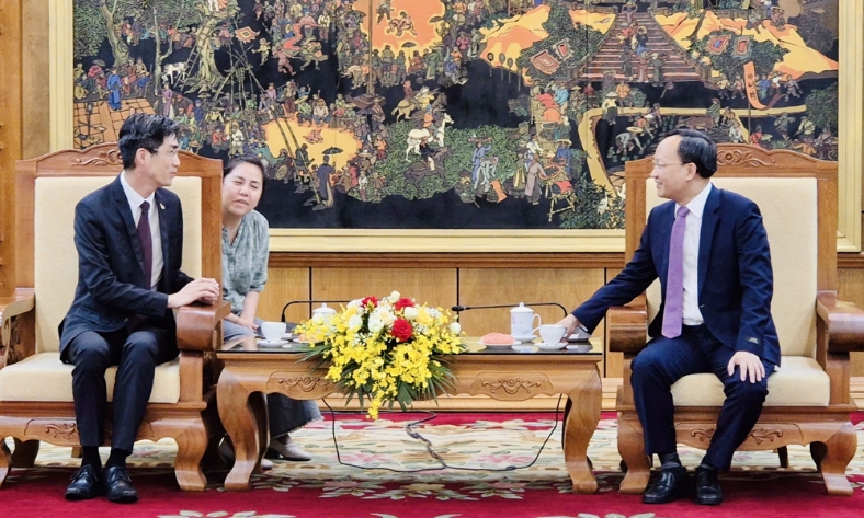  Phó Chủ tịch UBND tỉnh Phạm Văn Thịnh tiếp và làm việc với Phòng Thương mại và Công nghiệp Brazil-Việt Nam